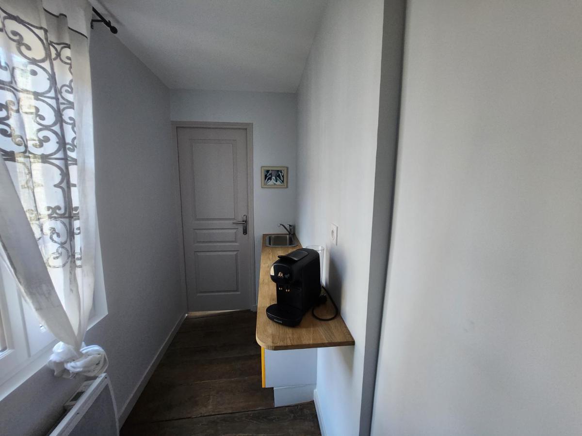 Le Zola Aparthotel Bourges Exteriör bild