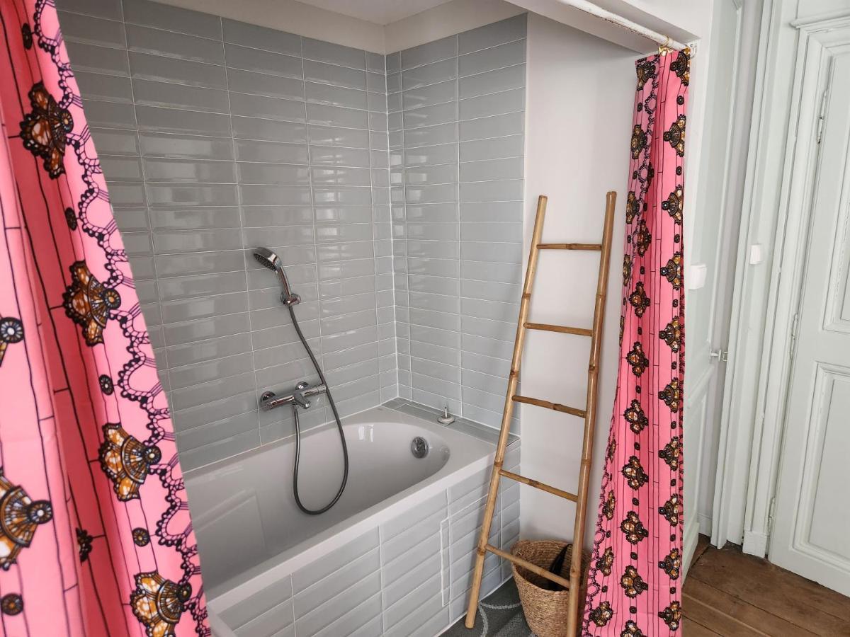 Le Zola Aparthotel Bourges Exteriör bild